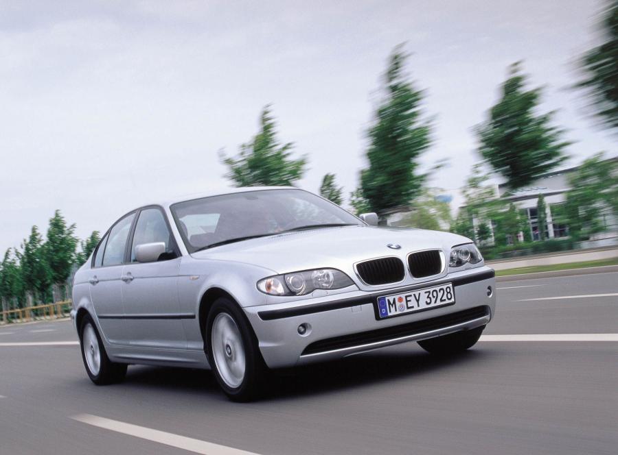  BMW 3-Series 2002 года  (фото 16 из 16)